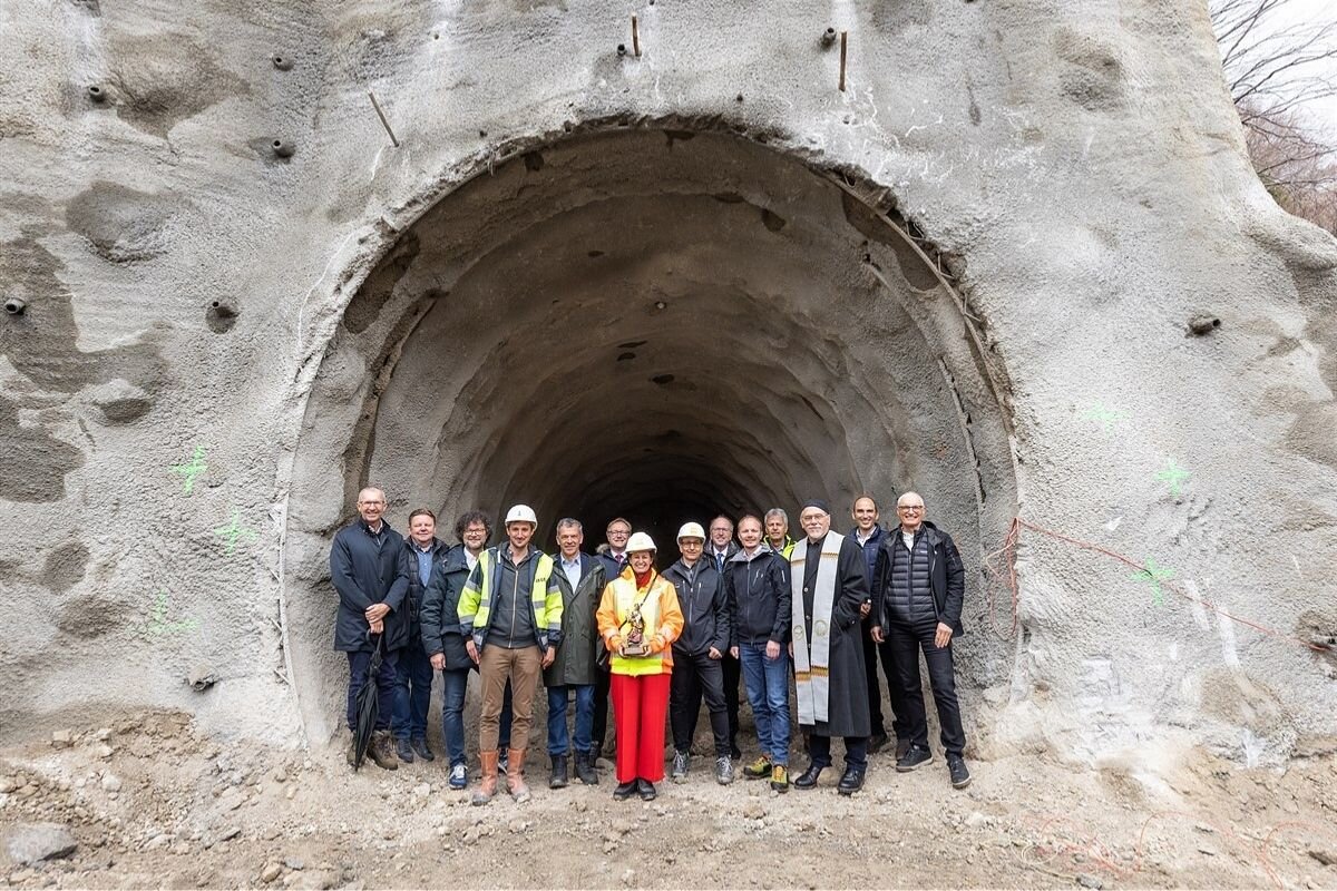 Tunnelschlag Trinkwasserstollen Tunnelschlag Trinkwasserstollen