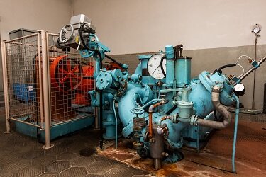 Maschine im Ökostromkraftwerk Mühlau 3