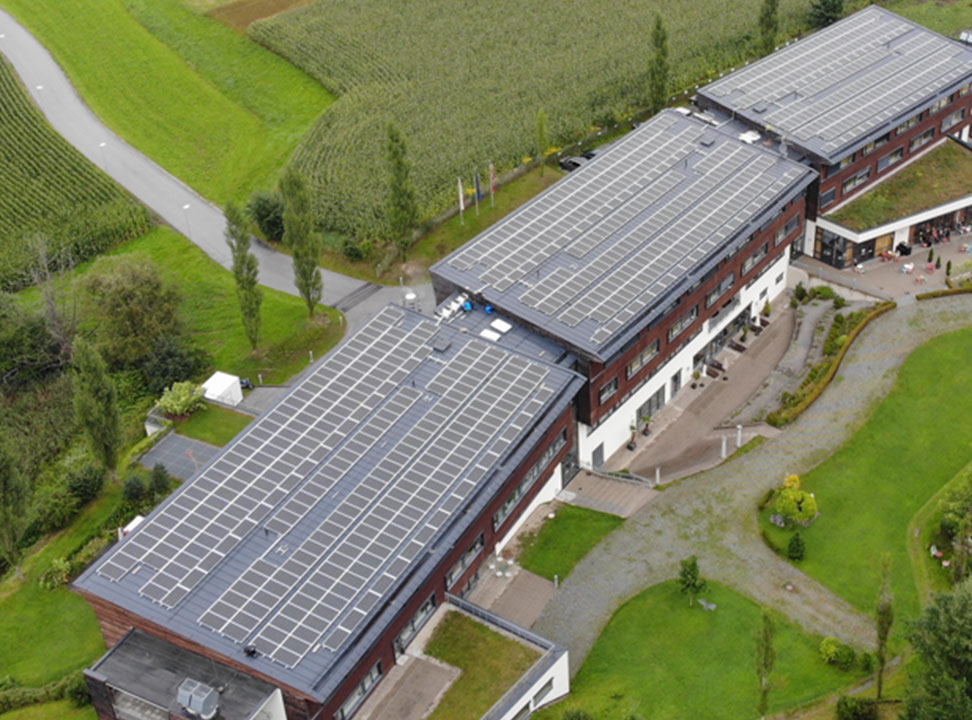 Photovoltaikanlage Pro mente REHA GmbH Sonnenpark Lans (Lans, 2021)